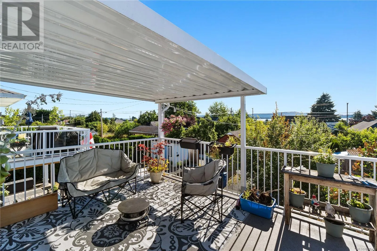51 View St