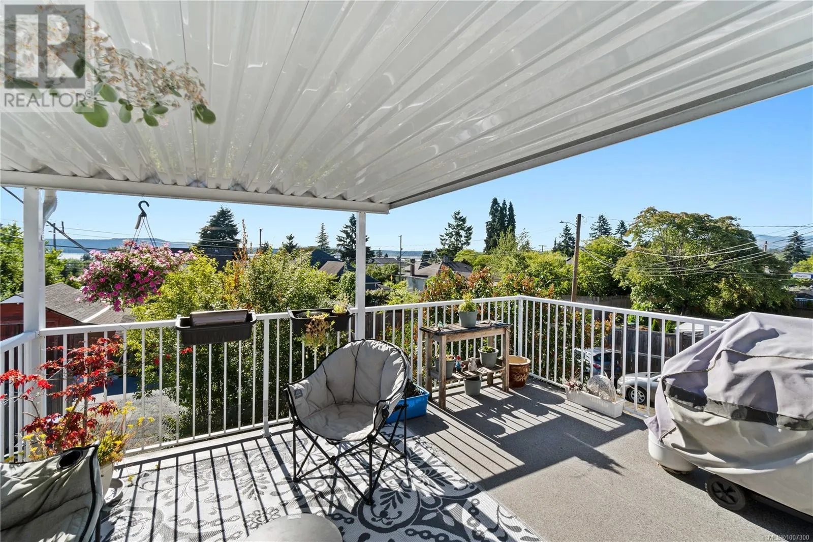 51 View St