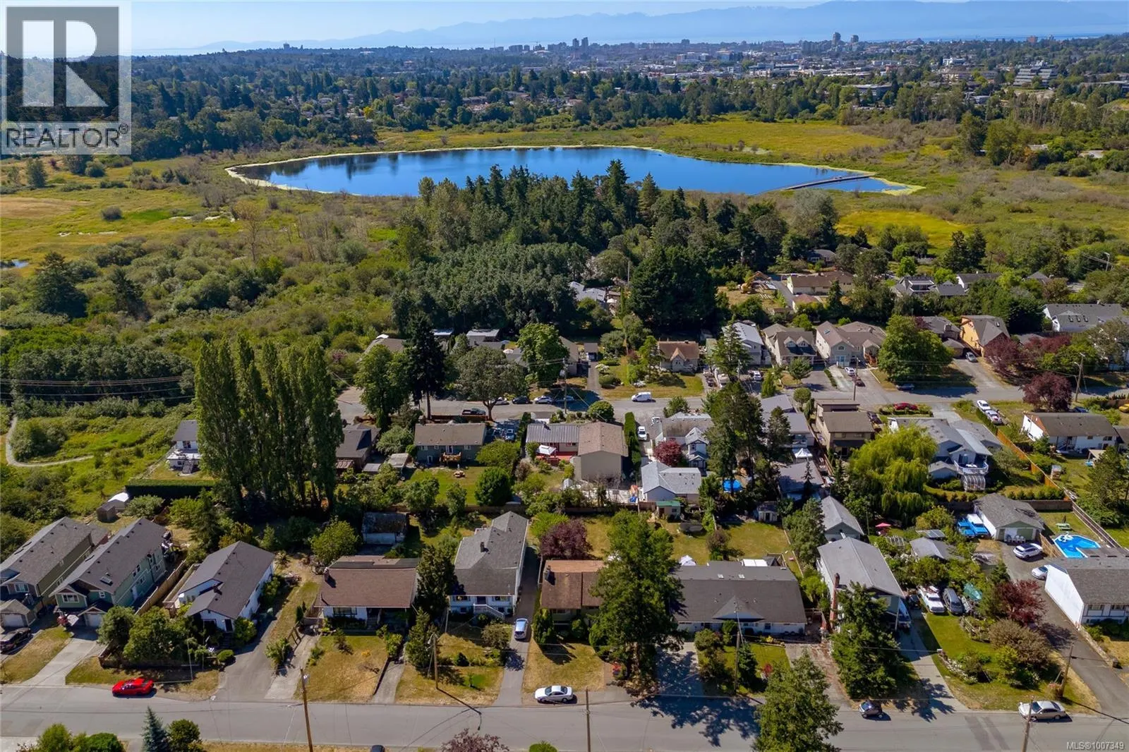 862 Canterbury Rd