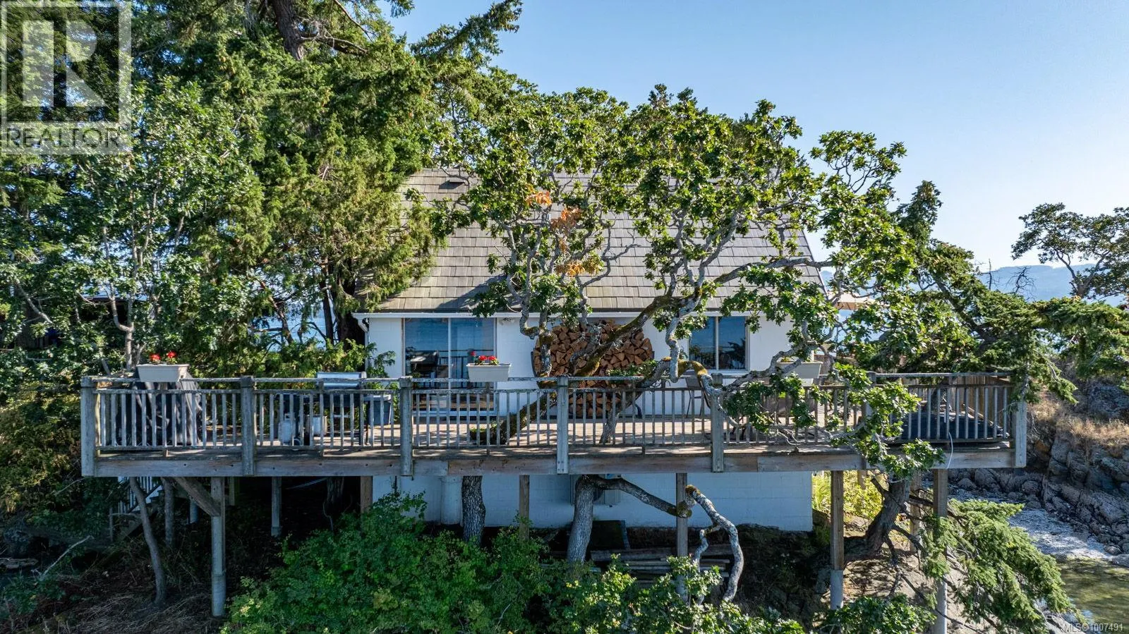 273 Coal Point Lane