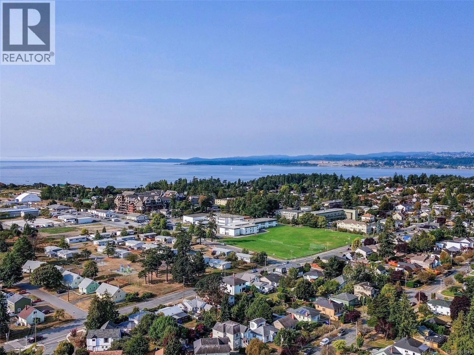 927 Dunsmuir Rd