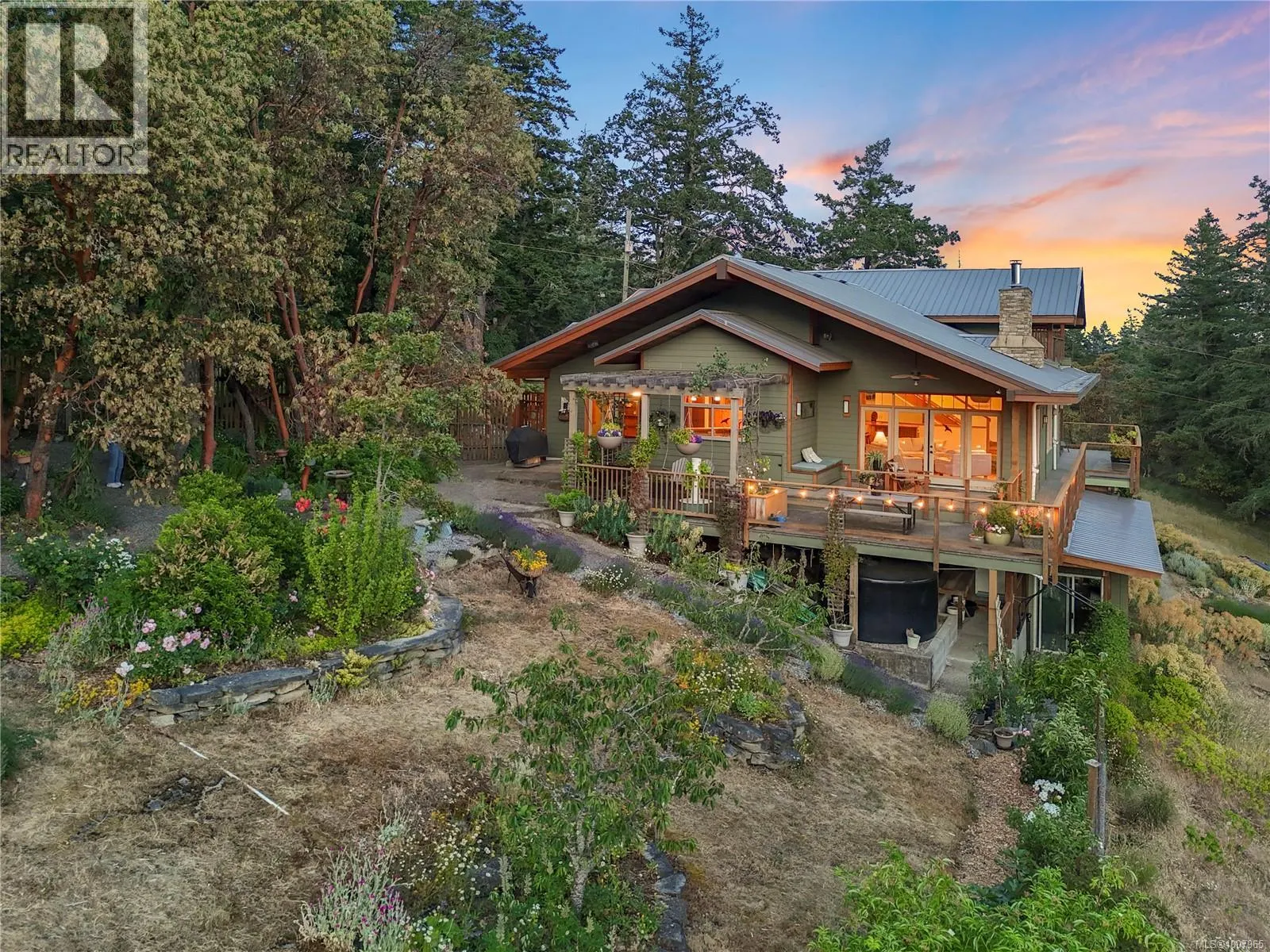 248 Suneagle Dr