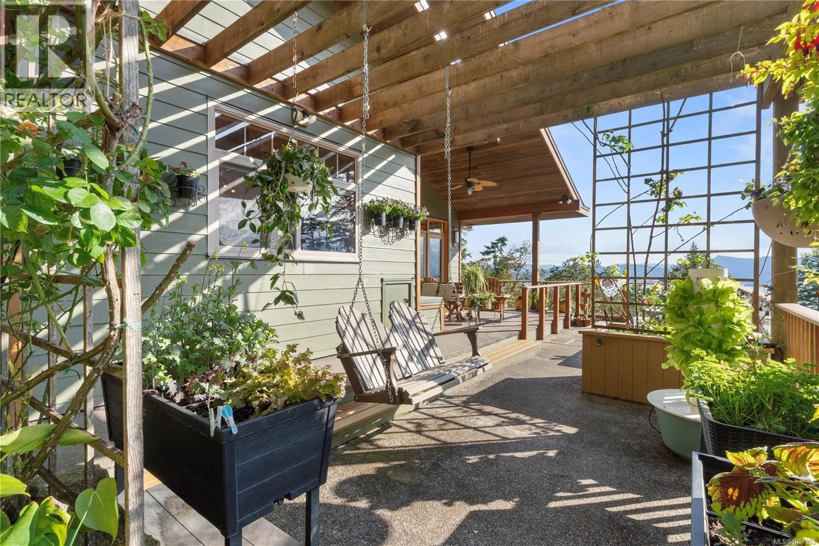 248 Suneagle Dr