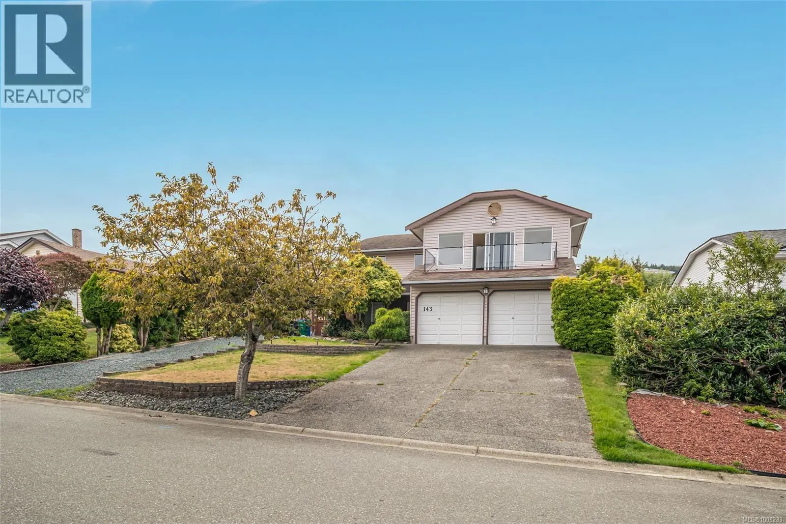 143 Heritage Dr