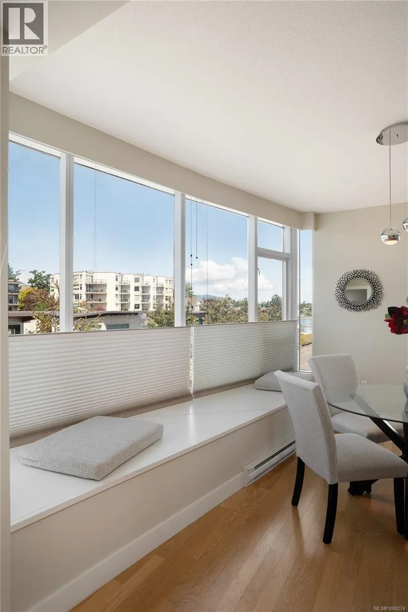 201 9809 SEAPORT Pl