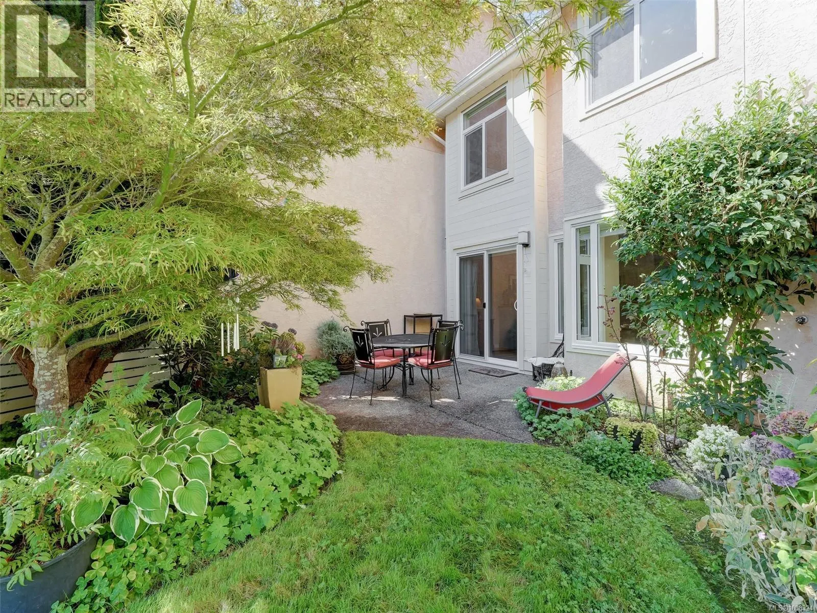 26 10471 Resthaven Dr
