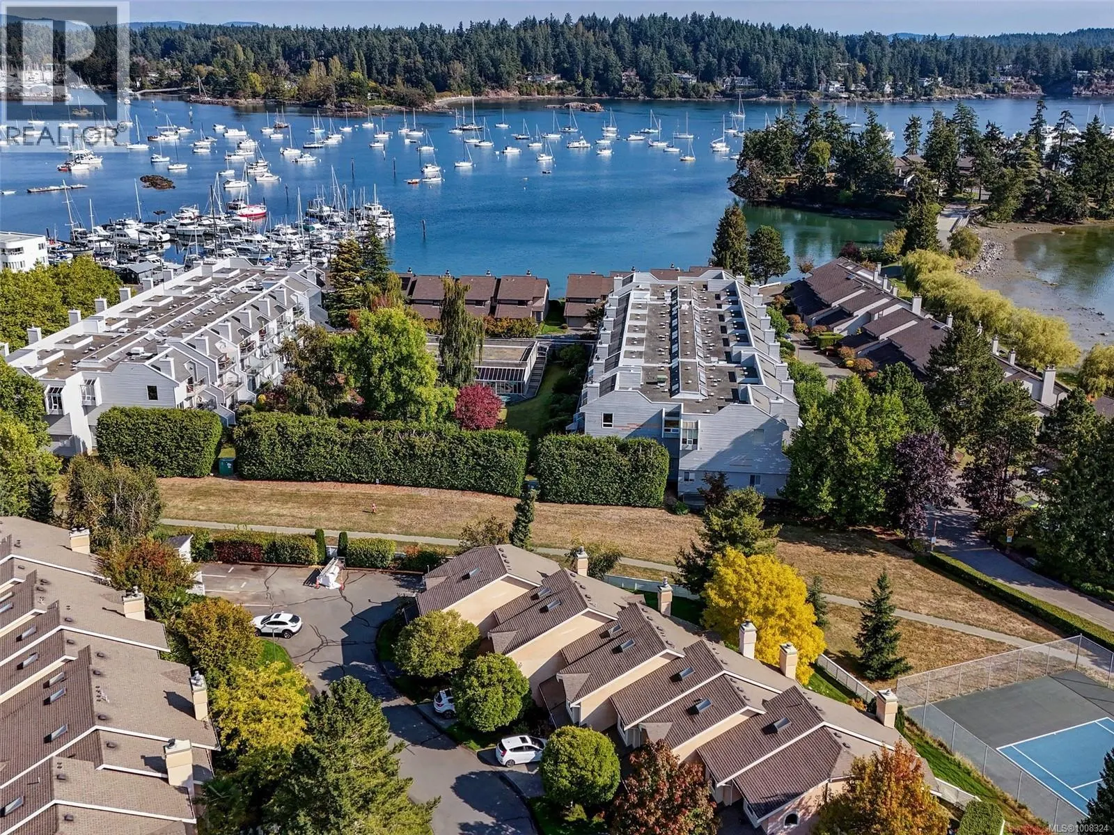 26 10471 Resthaven Dr