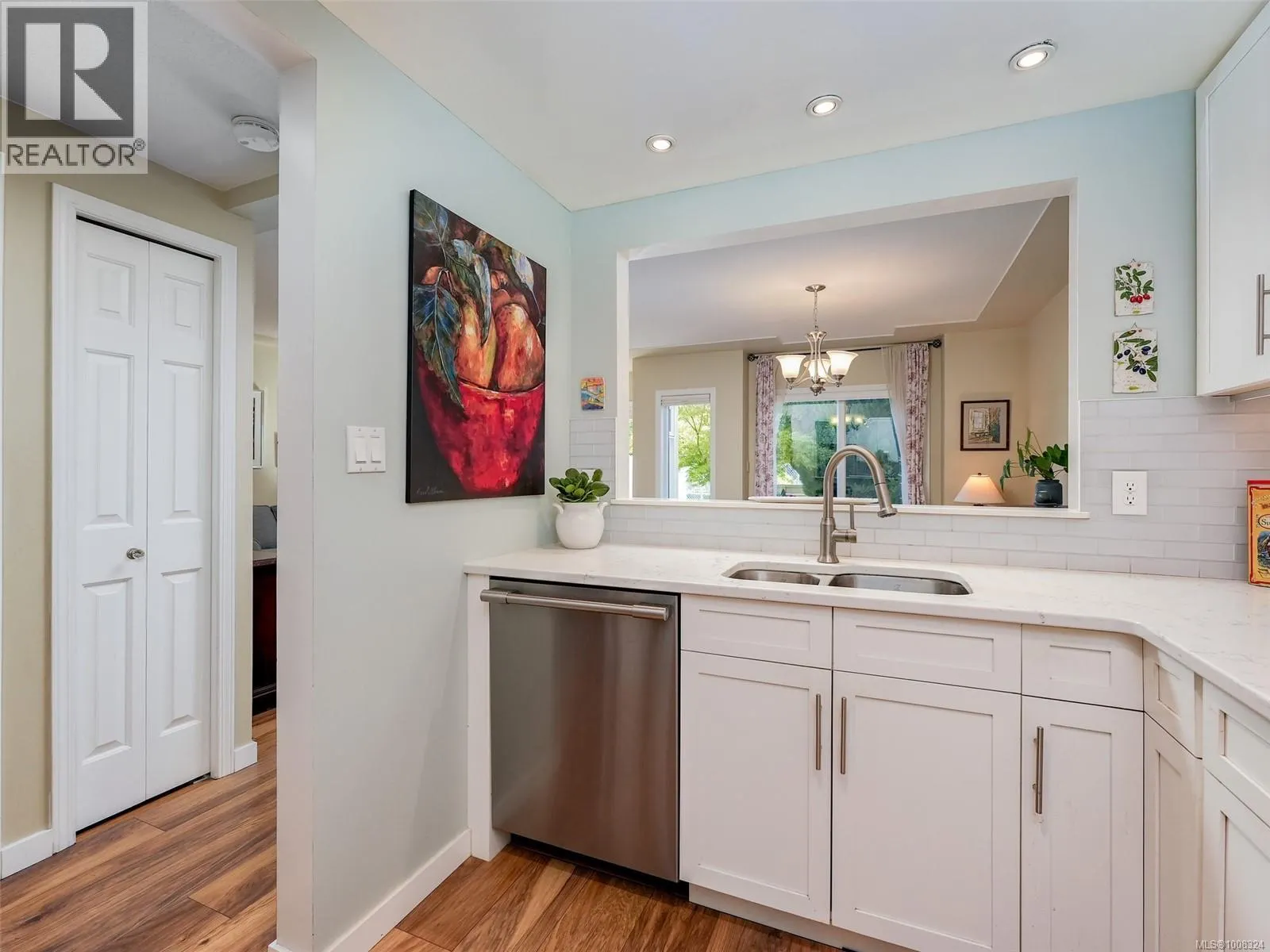 26 10471 Resthaven Dr