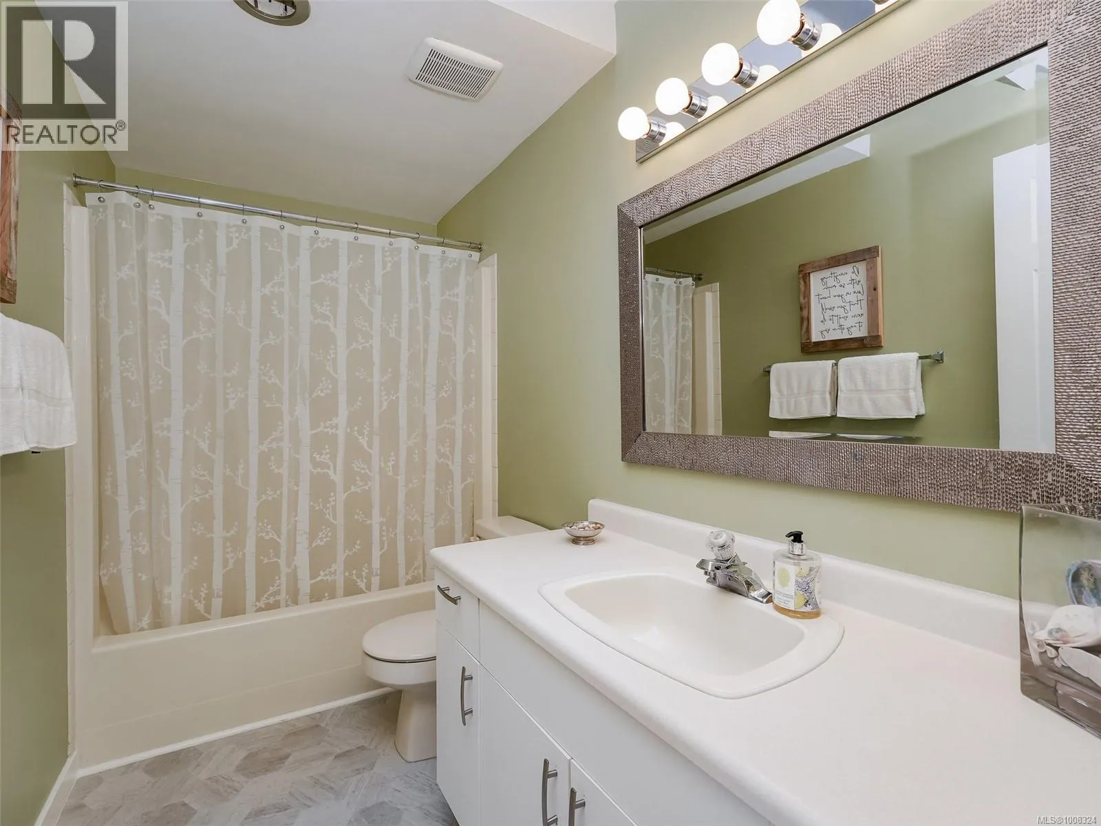 26 10471 Resthaven Dr
