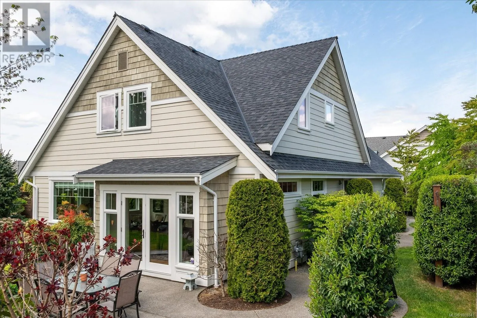 672 Lowry's Rd