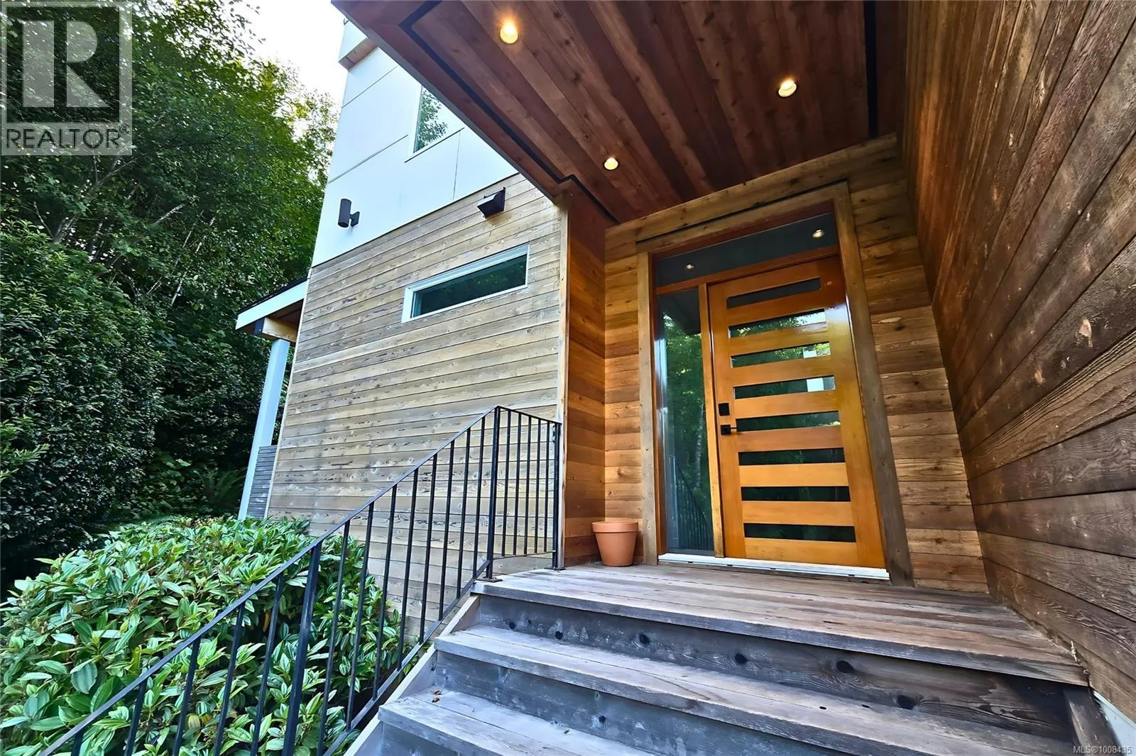 604 Alberto Rd