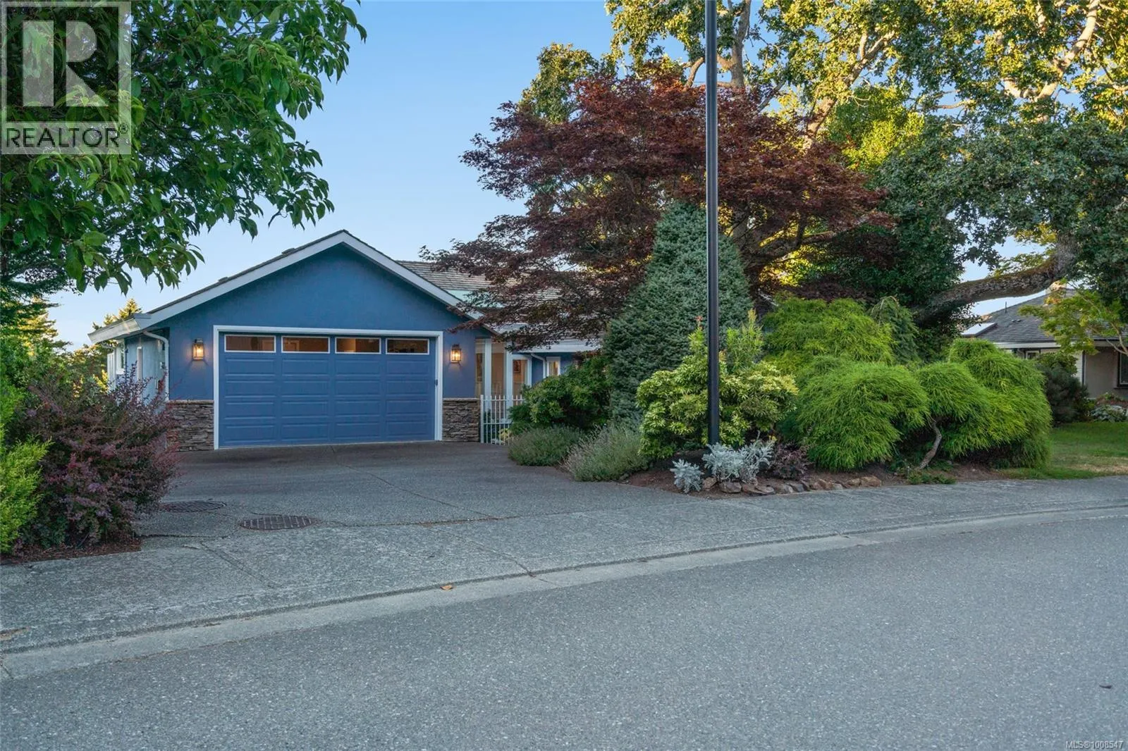 3419 Redden Rd