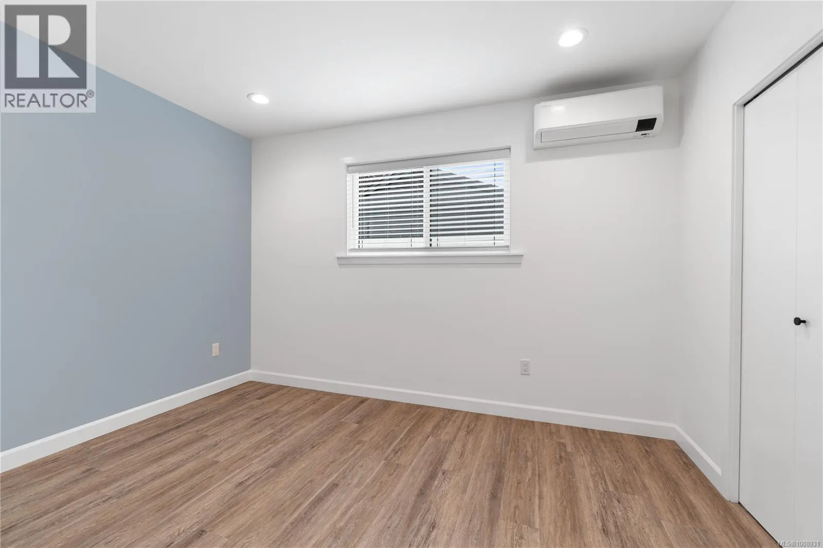 250 Cedar St