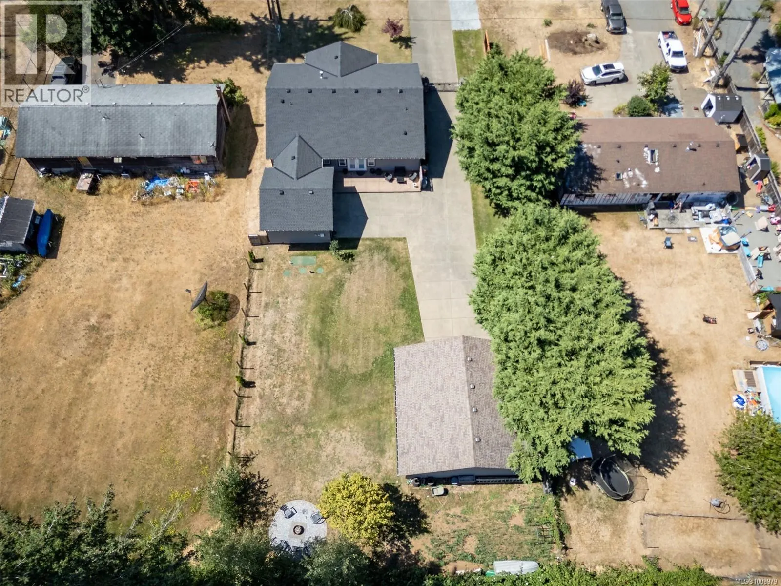 48 Mills Rd