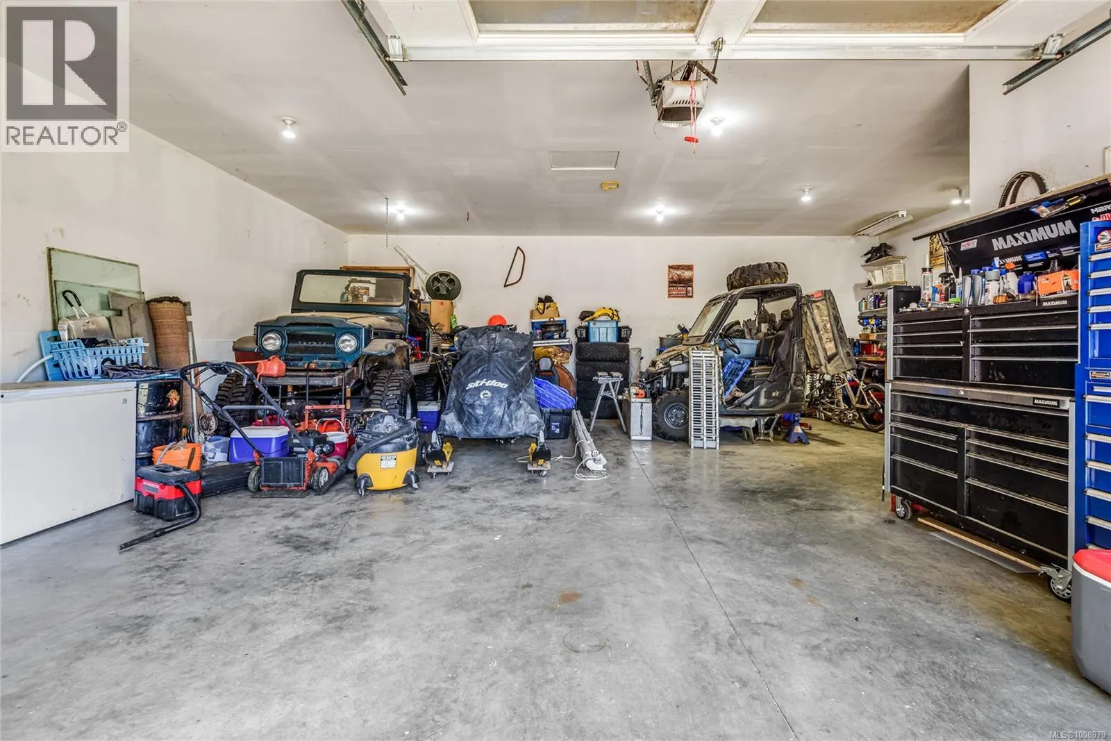 48 Mills Rd