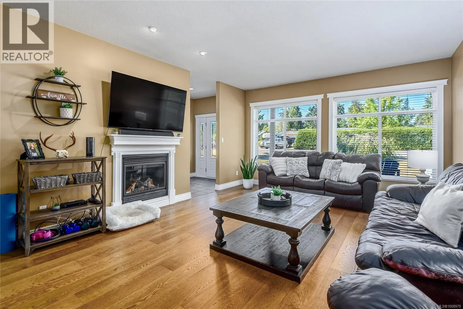 48 Mills Rd
