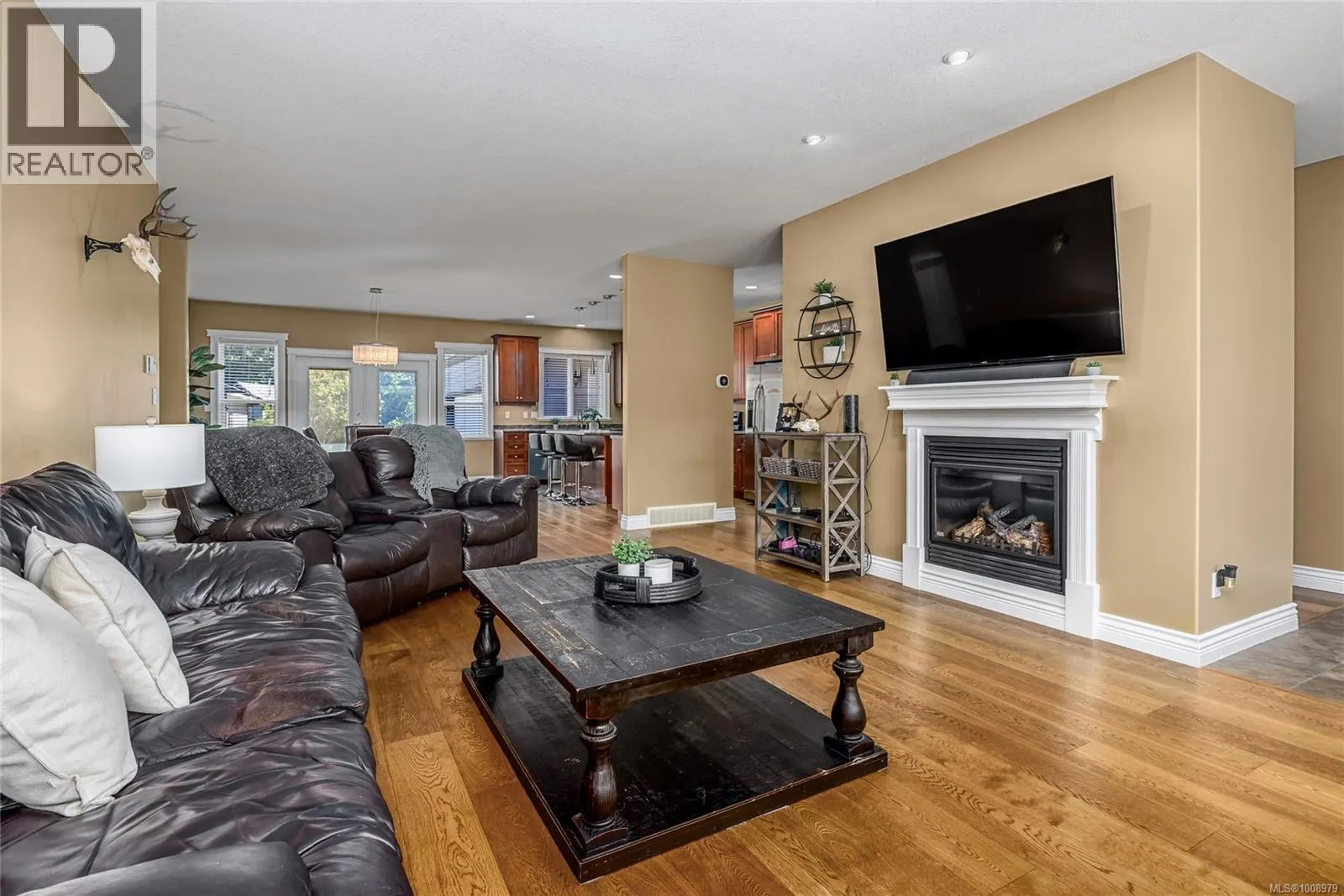 48 Mills Rd