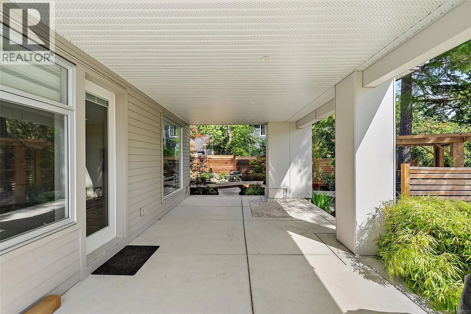 776 Harding Lane