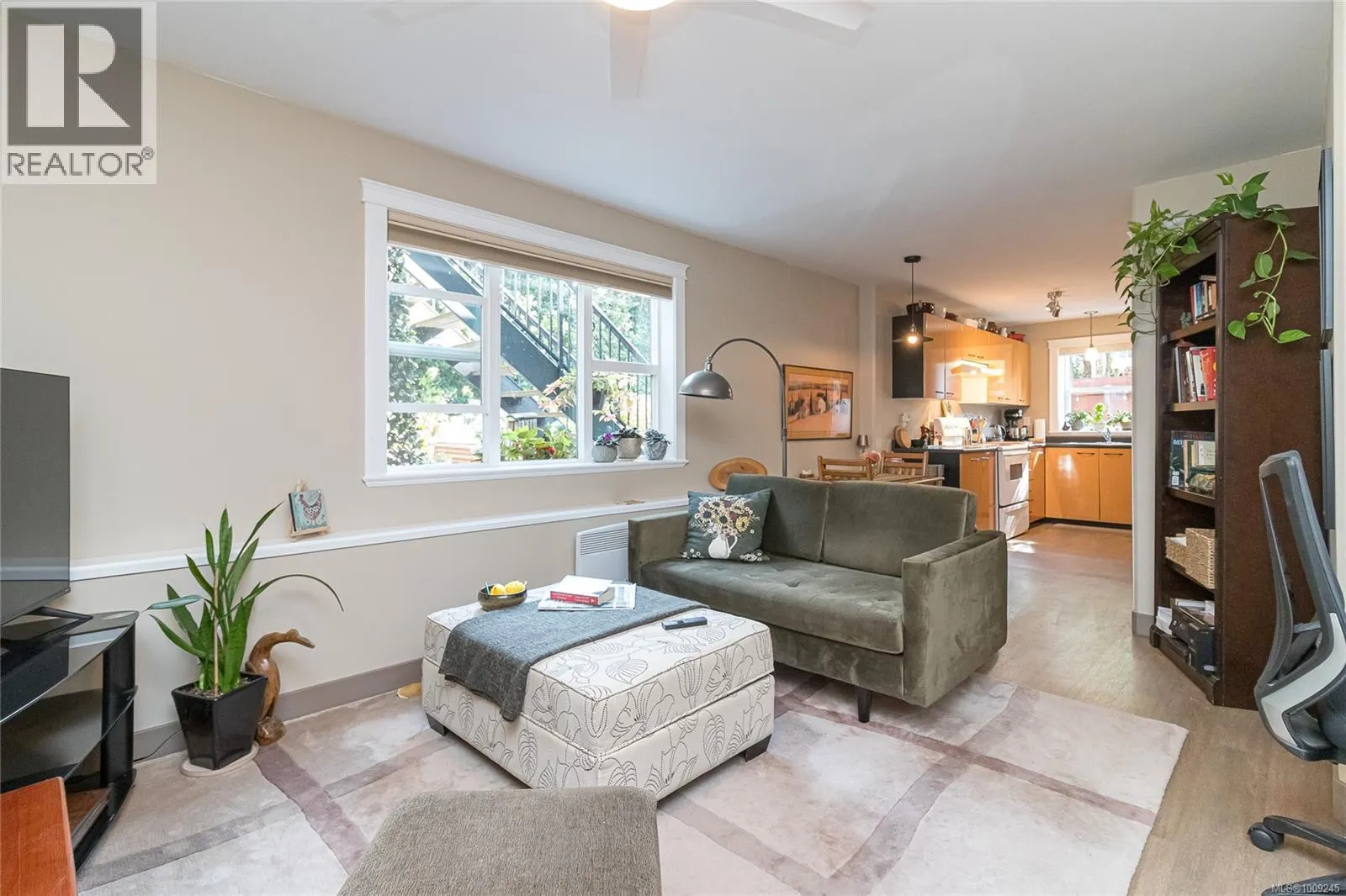 1092 Lucille Dr