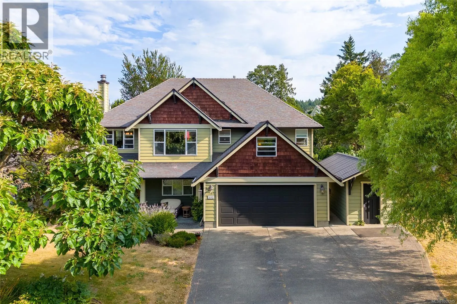 1092 Lucille Dr