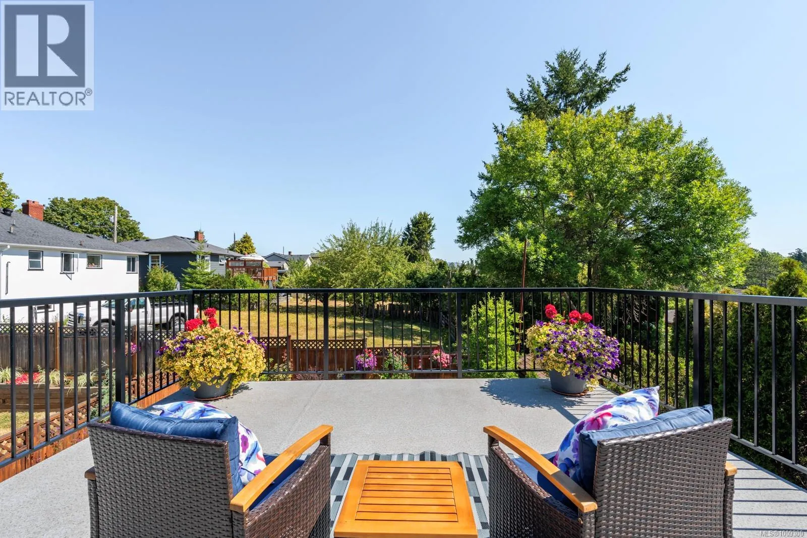 1158 Craigflower Rd