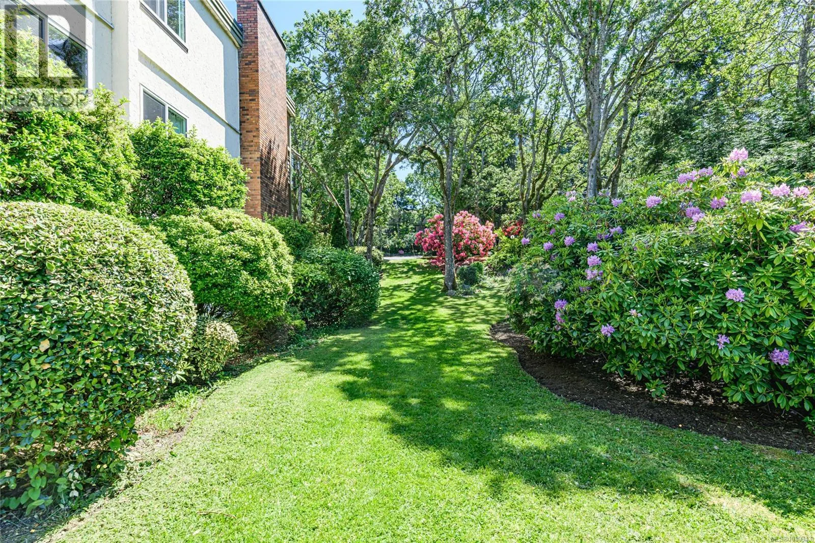 311 1010 Bristol Rd