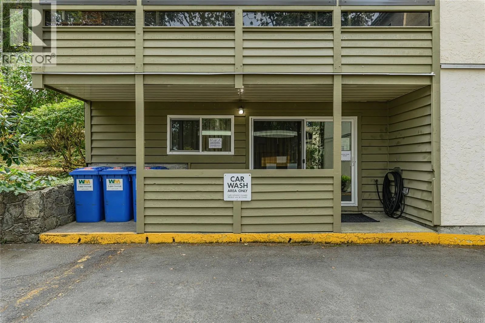 311 1010 Bristol Rd