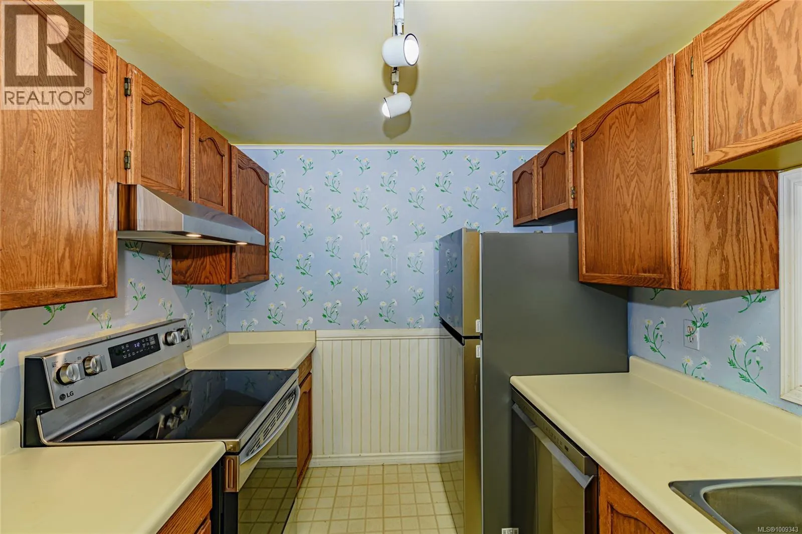 311 1010 Bristol Rd