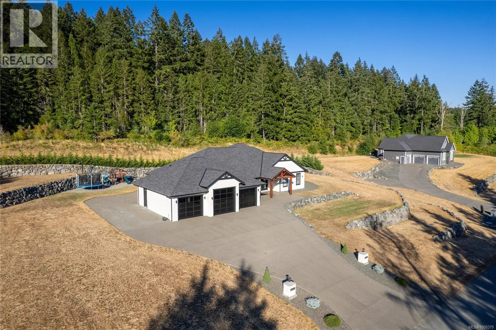 6127 Chase Dr