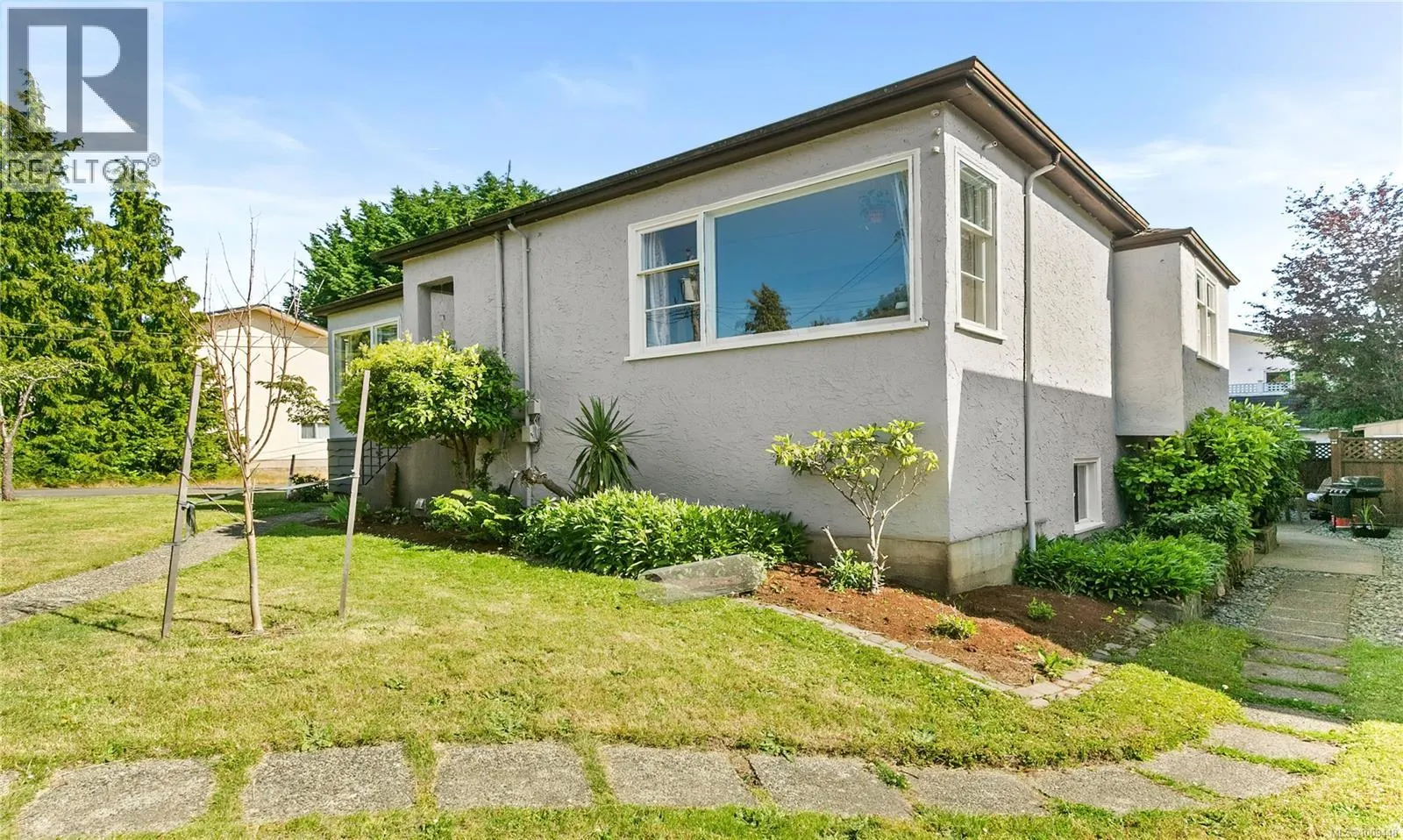 1815 San Pedro Ave