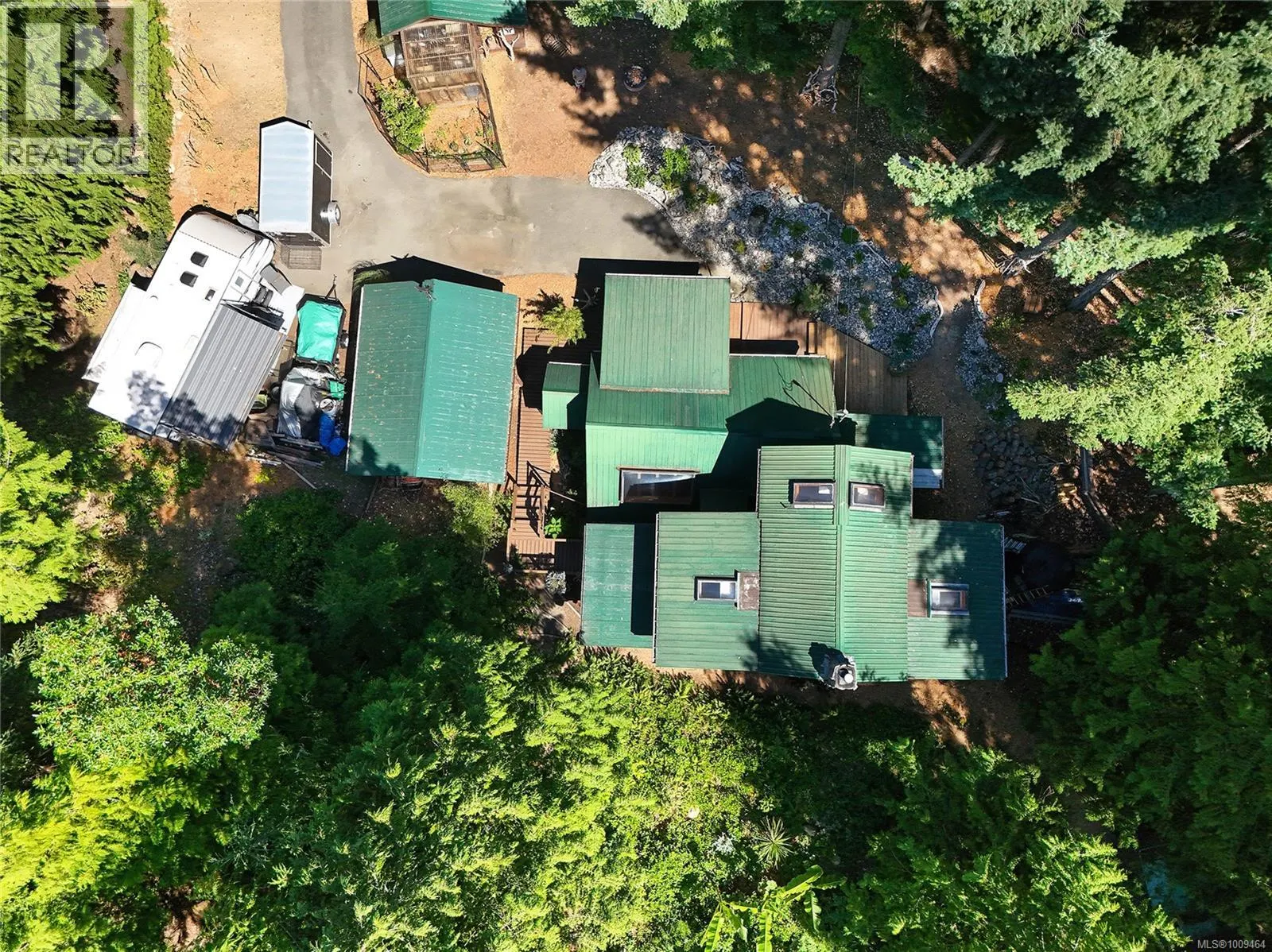 604 Waugh Rd