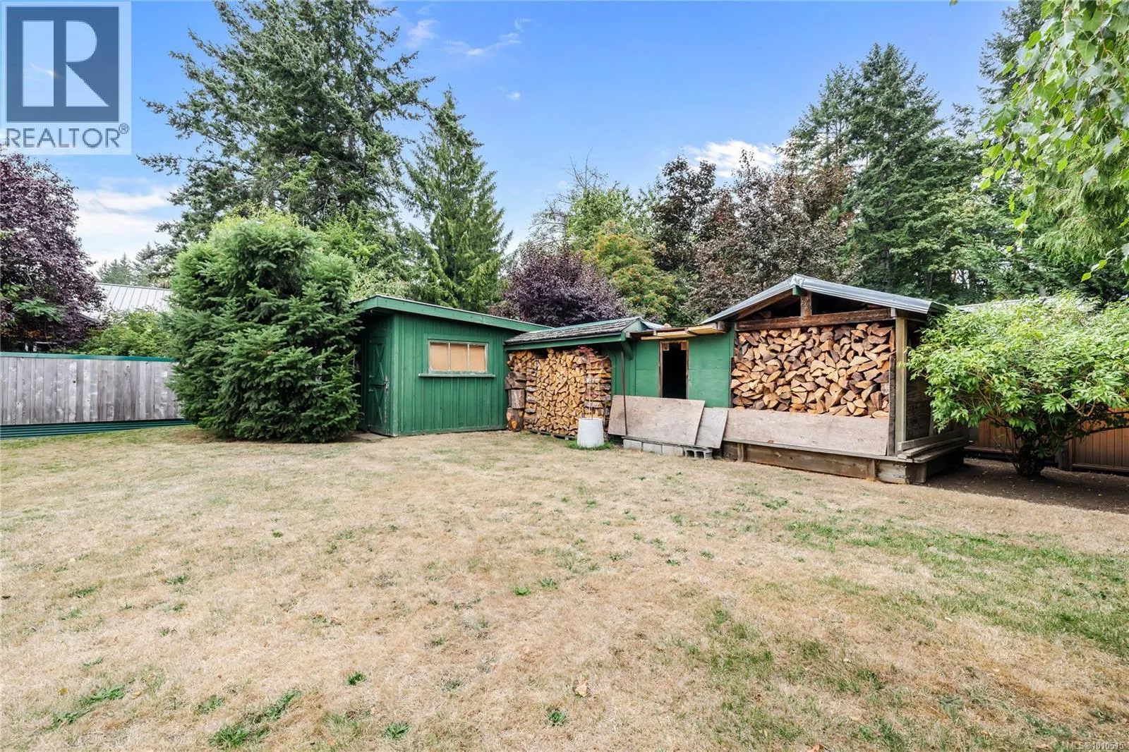 220 Park Dr
