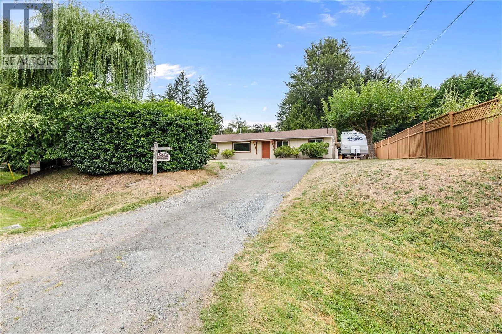 220 Park Dr