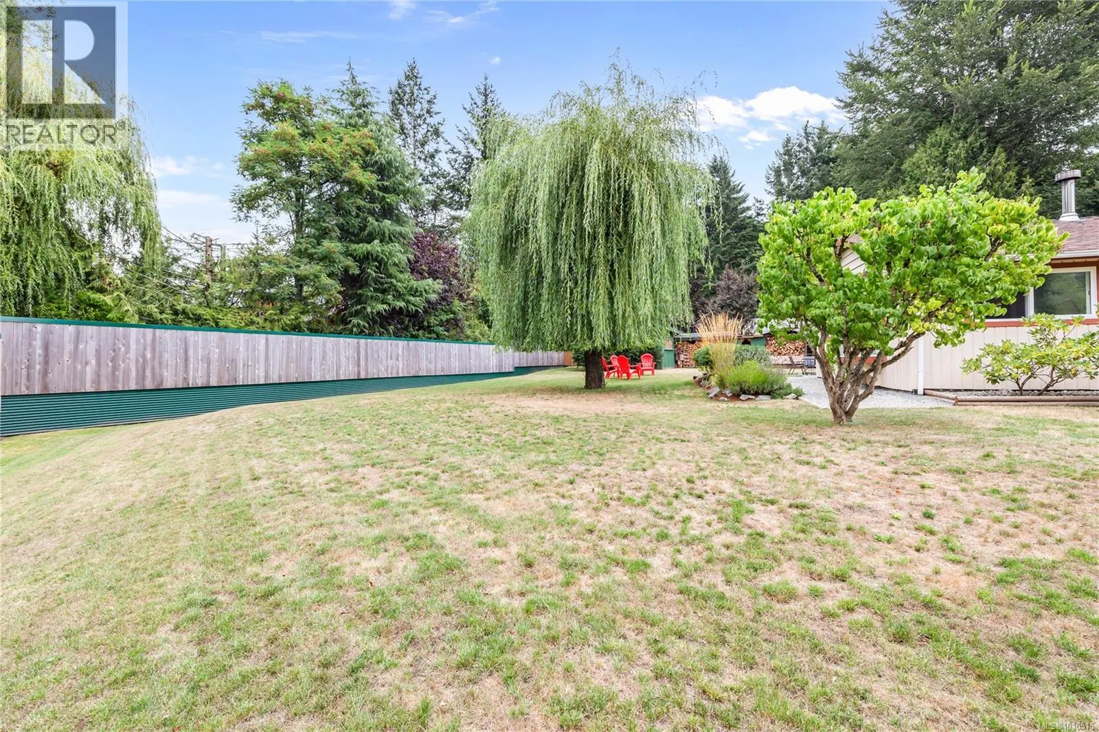 220 Park Dr