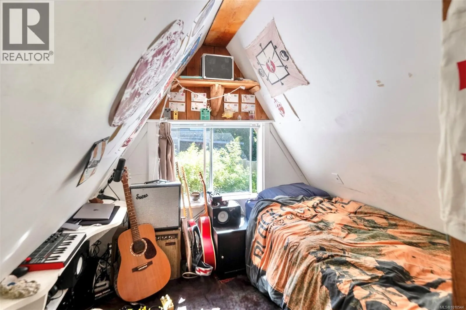 1316 Lynn Rd