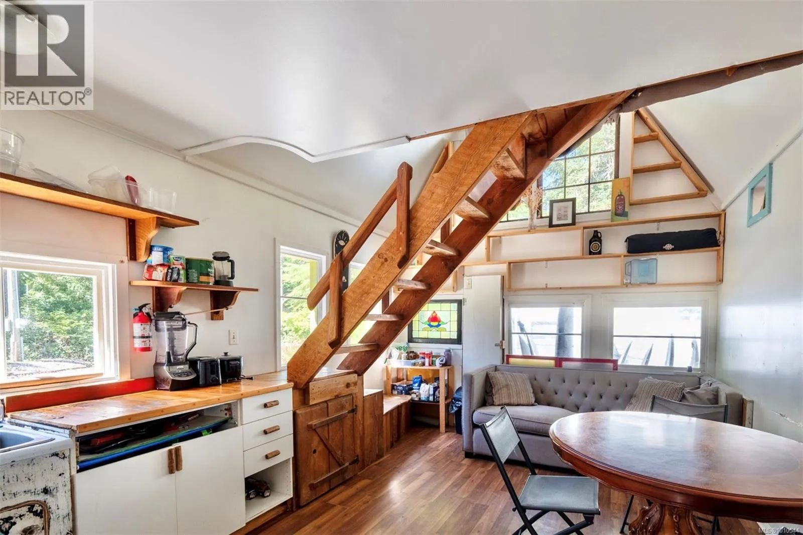 1316 Lynn Rd