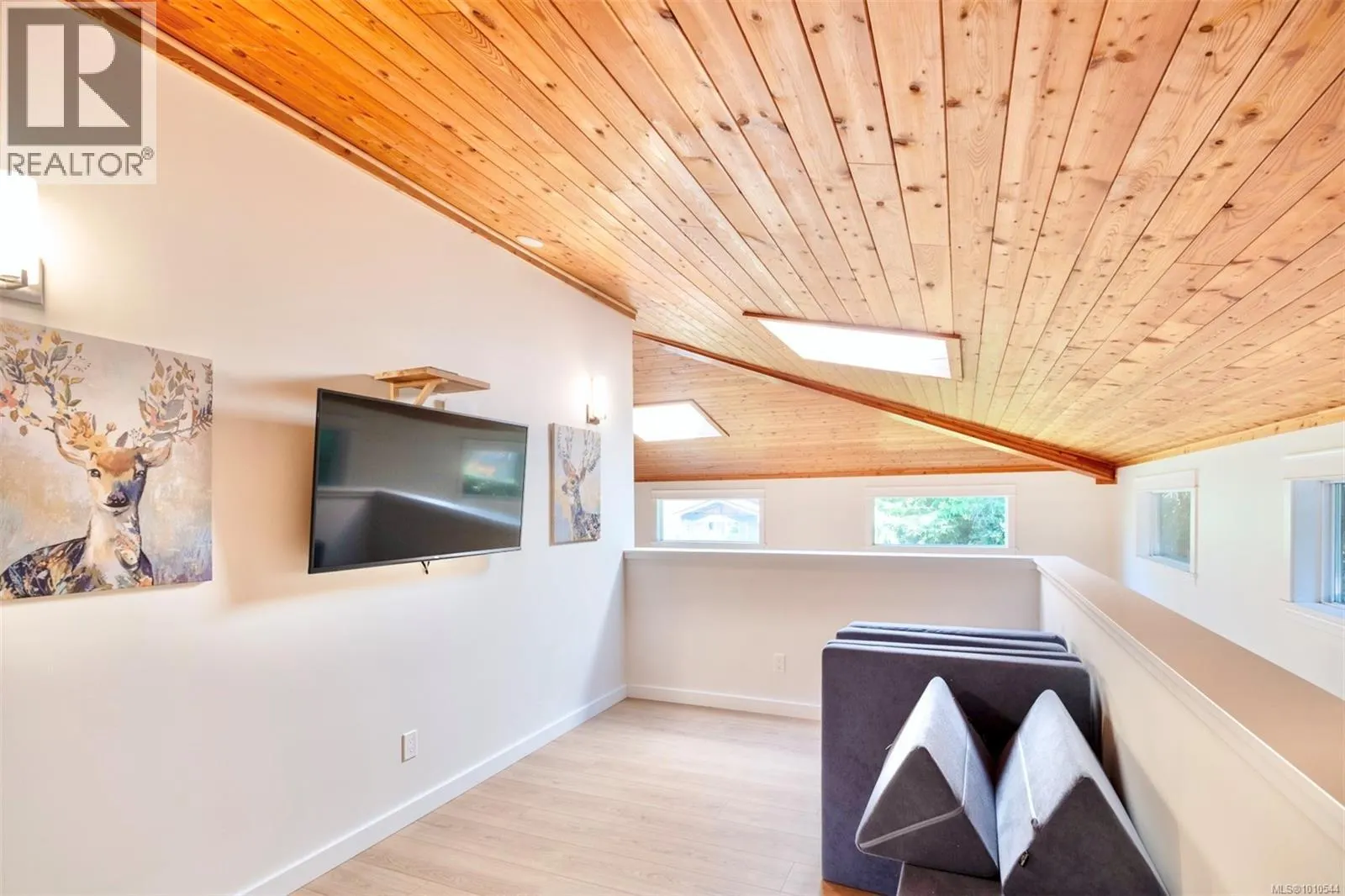 1316 Lynn Rd