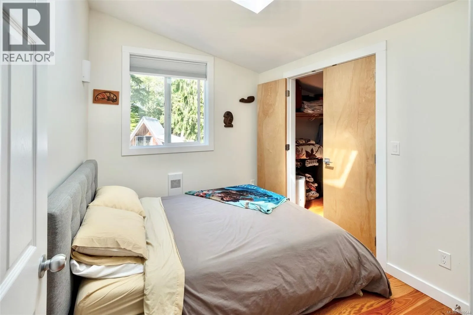 1316 Lynn Rd
