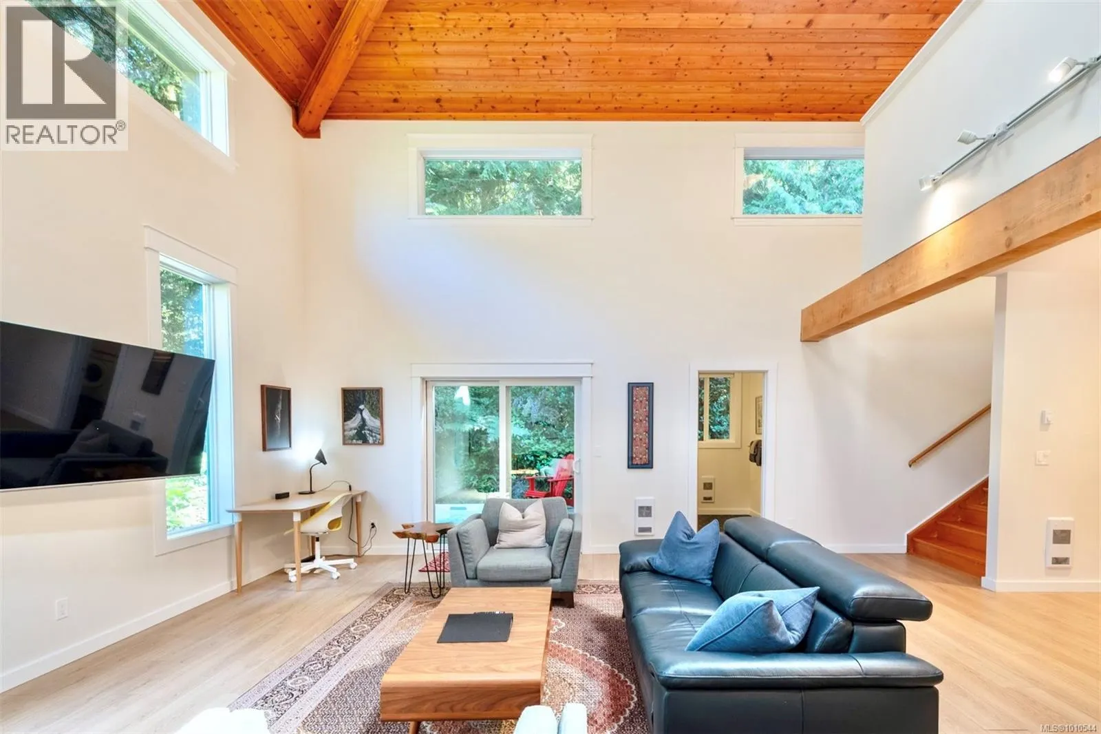 1316 Lynn Rd
