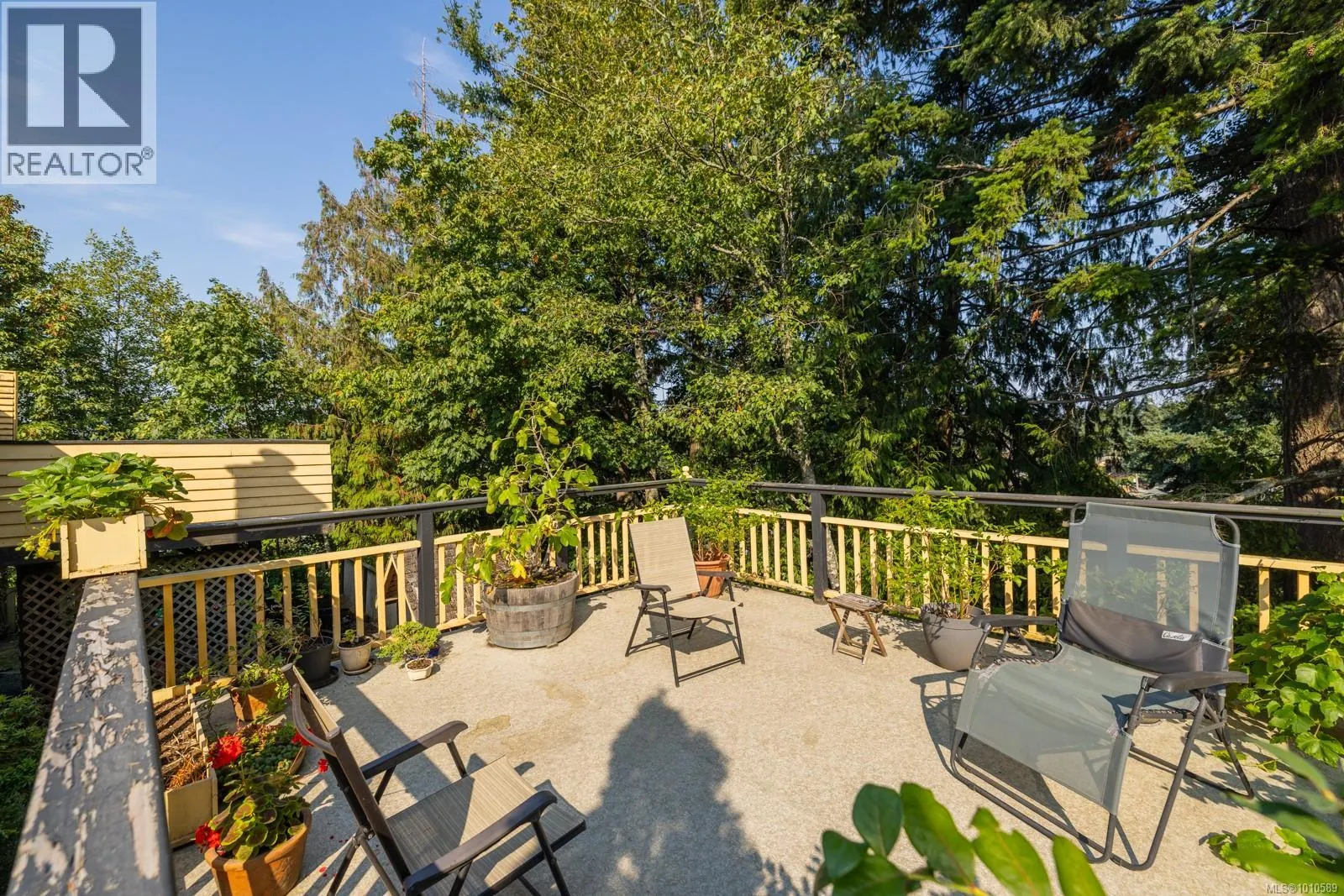 3361 St. Troy Pl