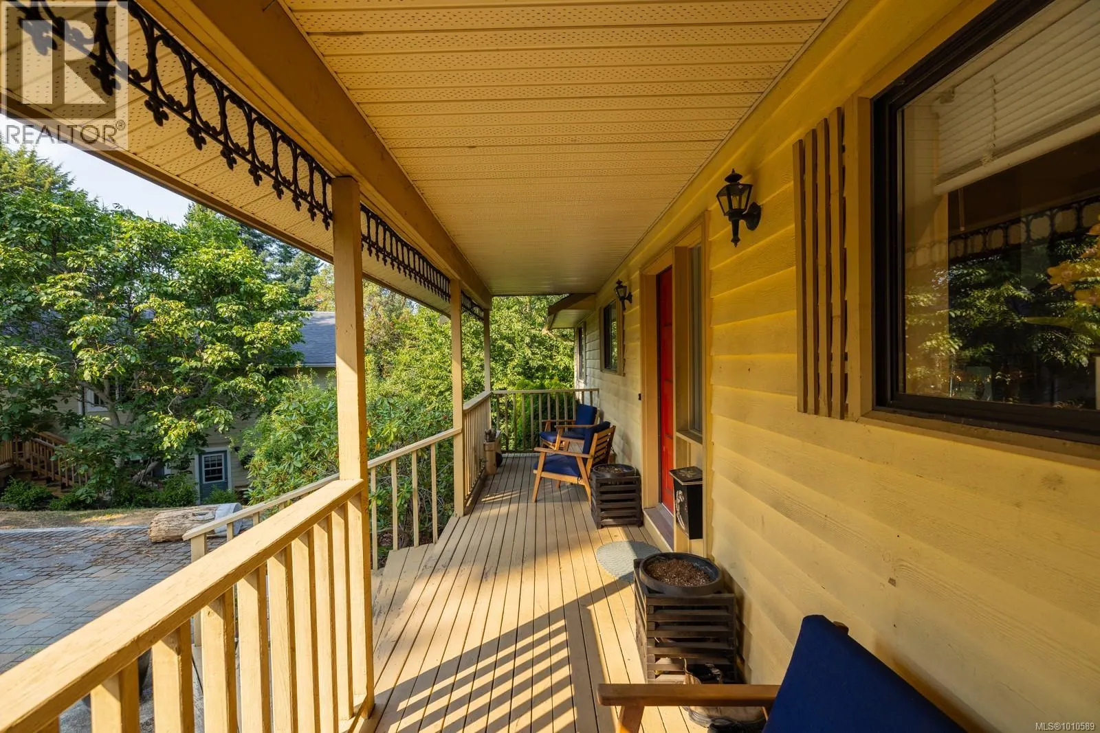 3361 St. Troy Pl