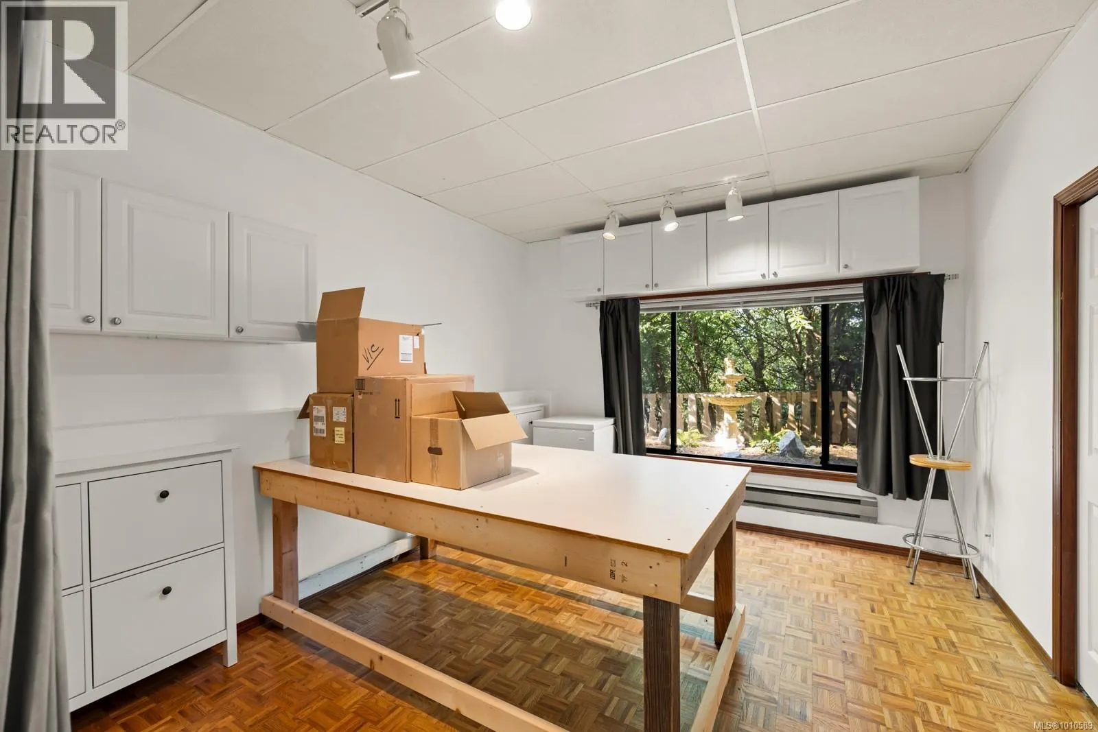 3361 St. Troy Pl