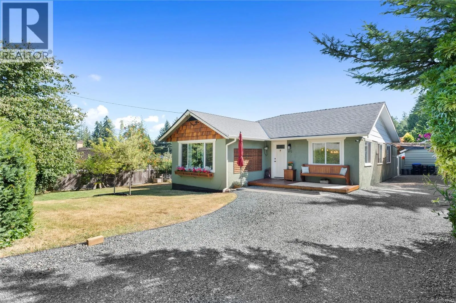 572 Berwick Rd