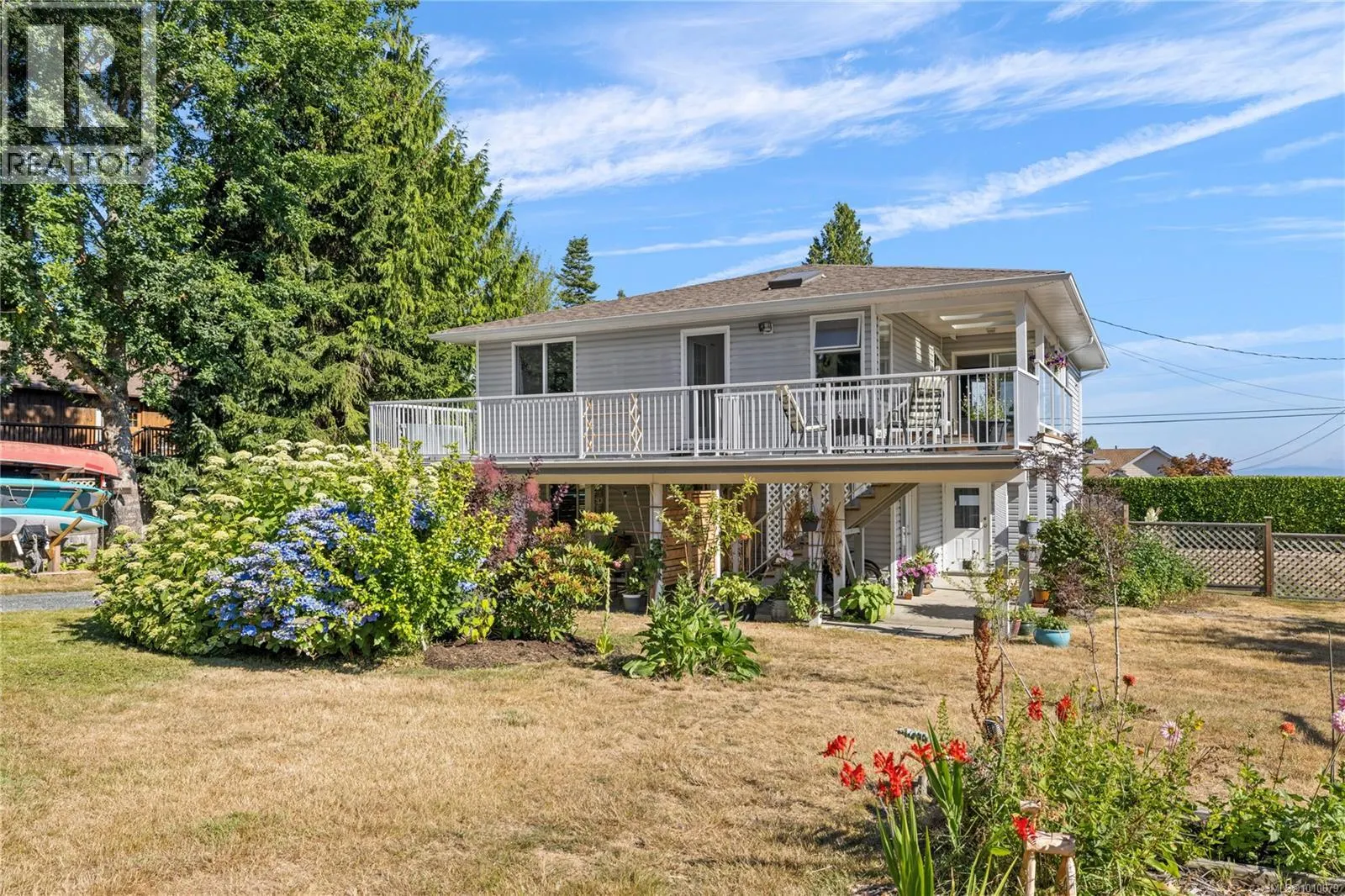 1184 Centre Rd