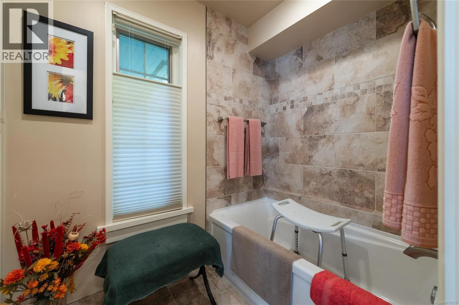 8742 Pender Park Dr