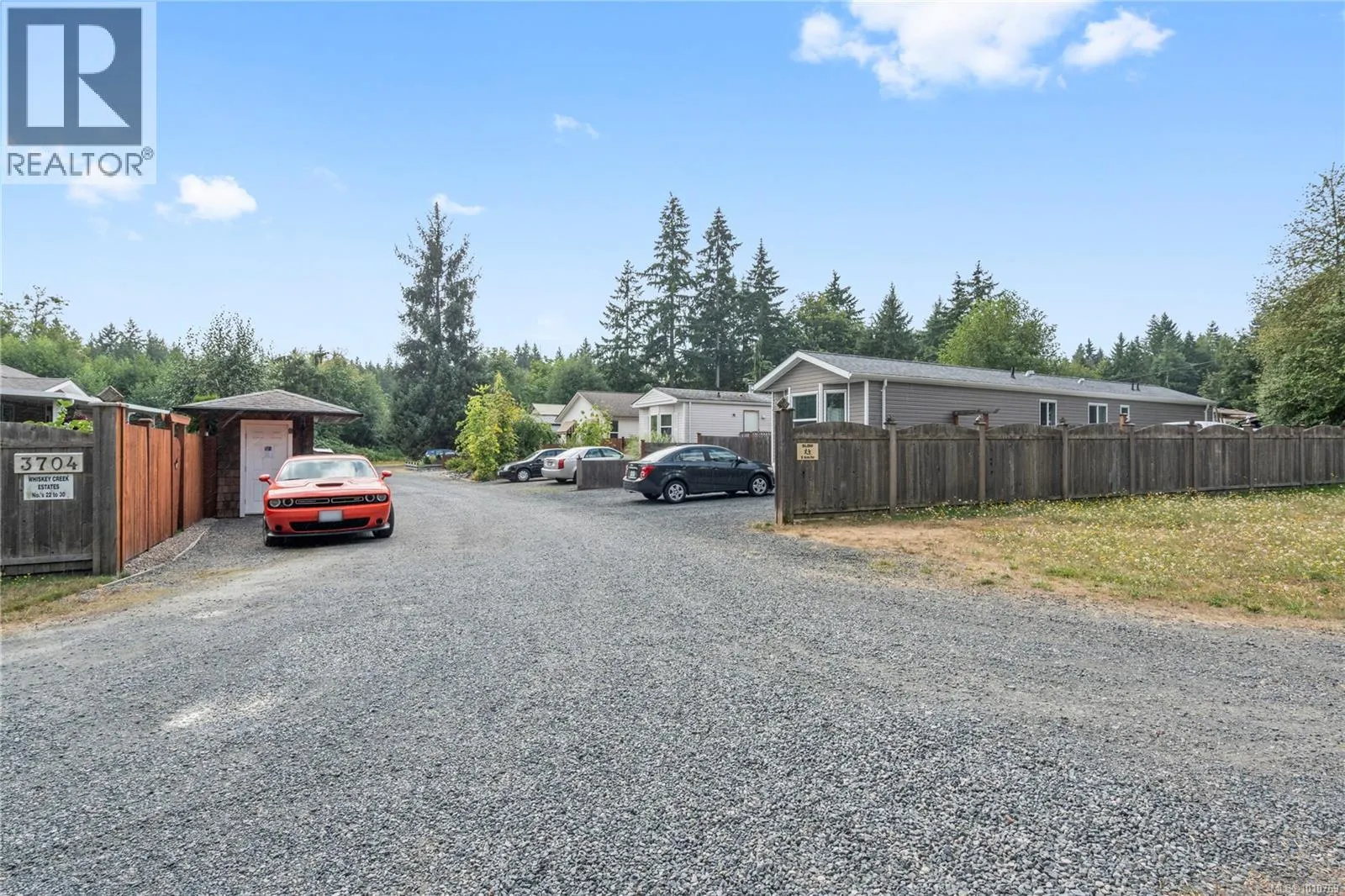 24 3704 Melrose Rd