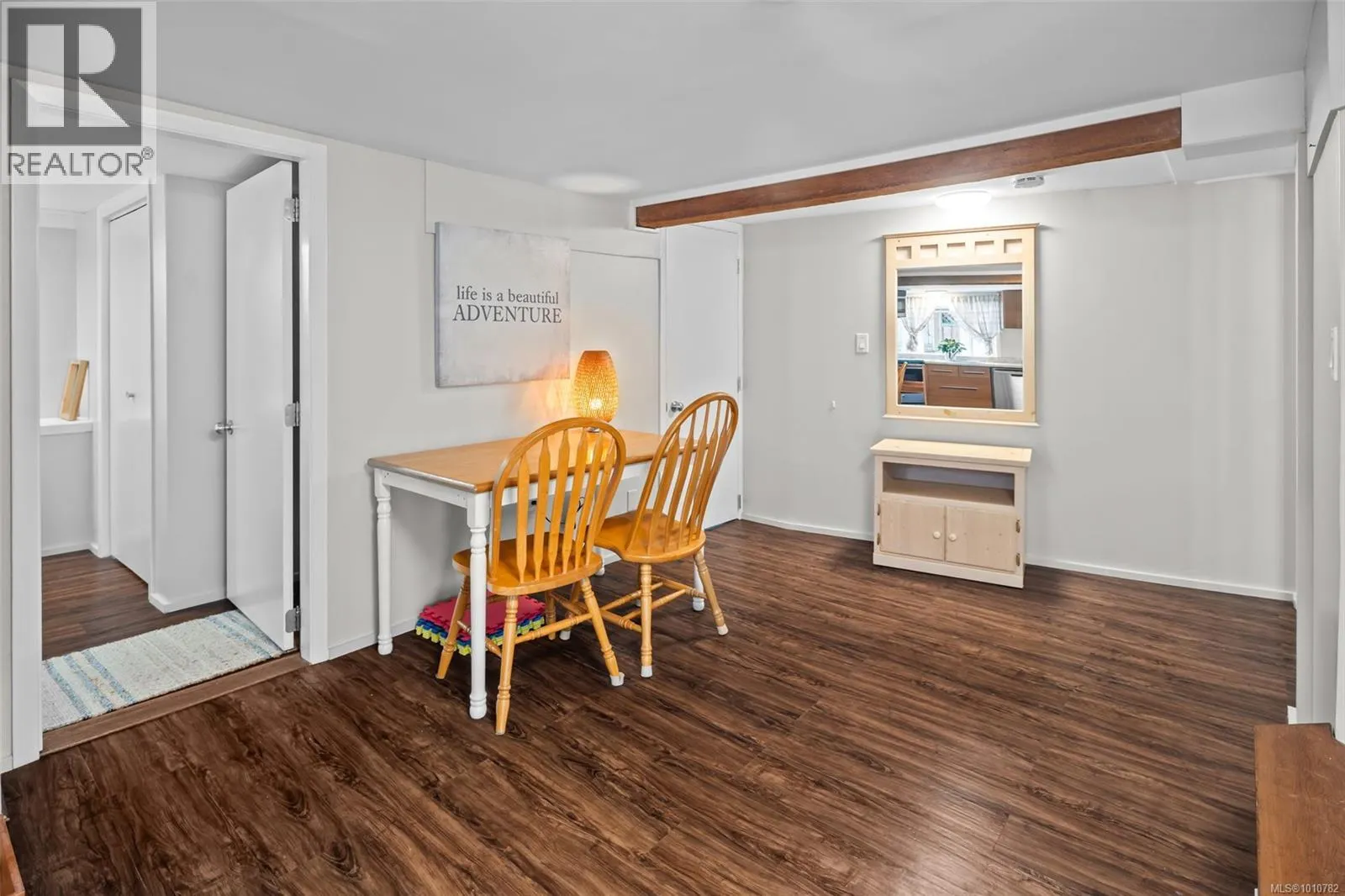 615 Harbinger Ave