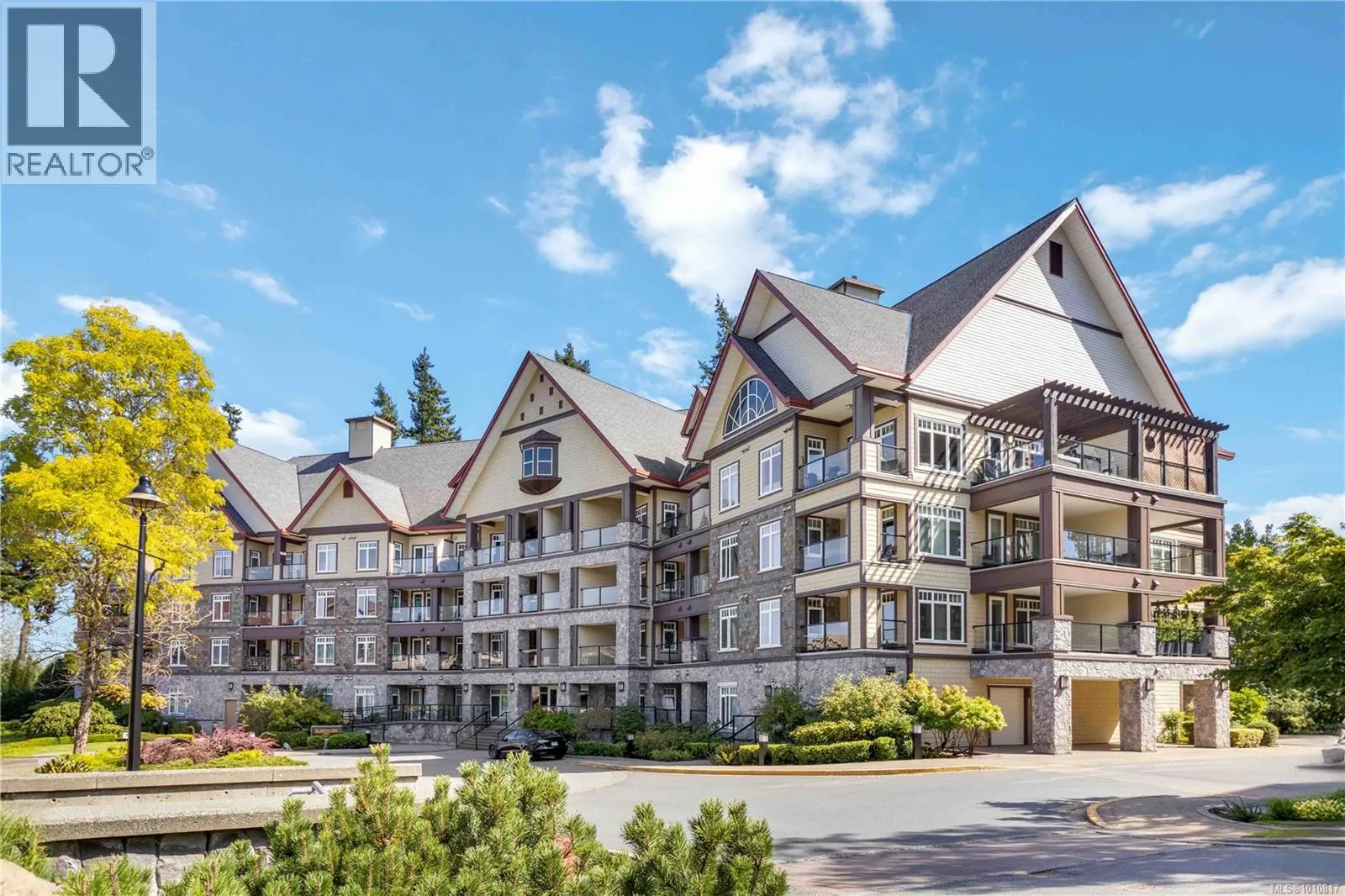 319 1375 Bear Mountain Pkwy