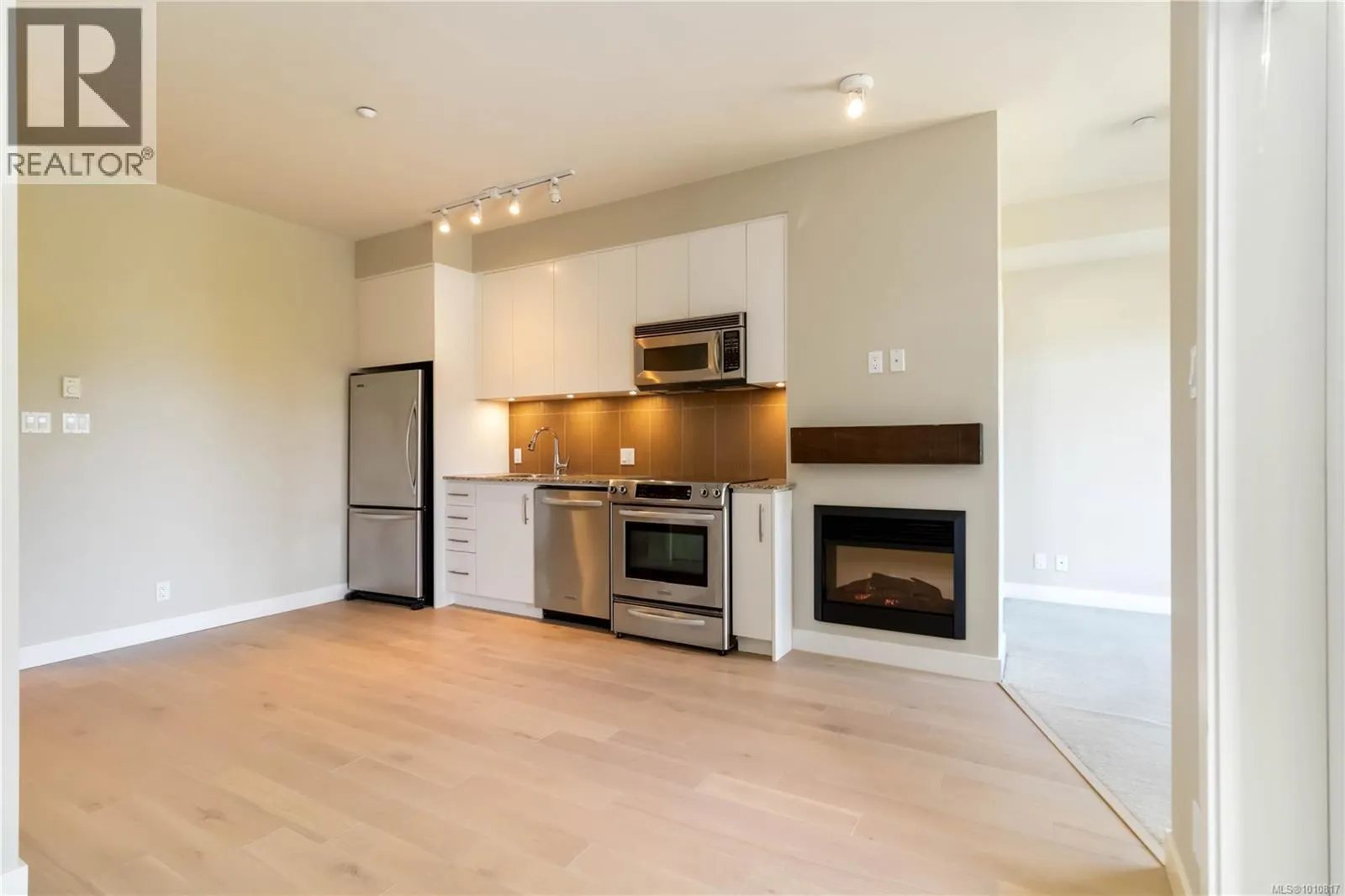 319 1375 Bear Mountain Pkwy