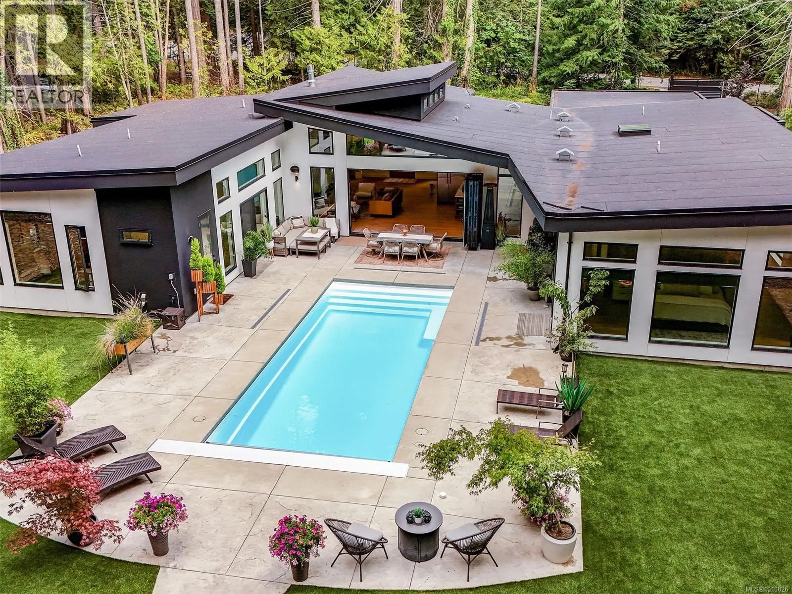 867 Bradley Dyne Rd